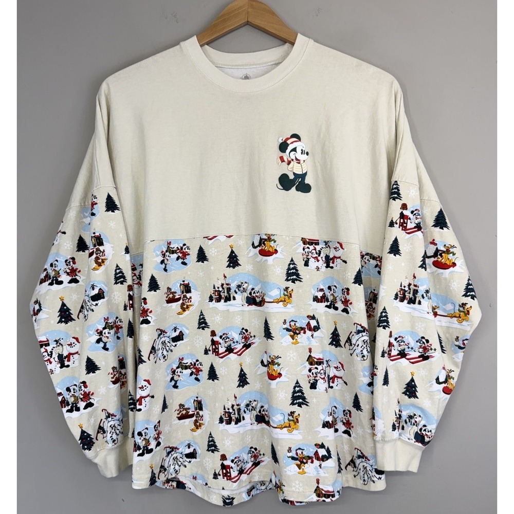 Walt Disney World XL Spirit Jersey Christmas Holiday Snow Mickey & Friends